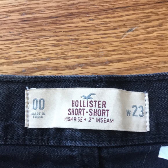 NEW hollister Black shorts - Picture 2 of 3